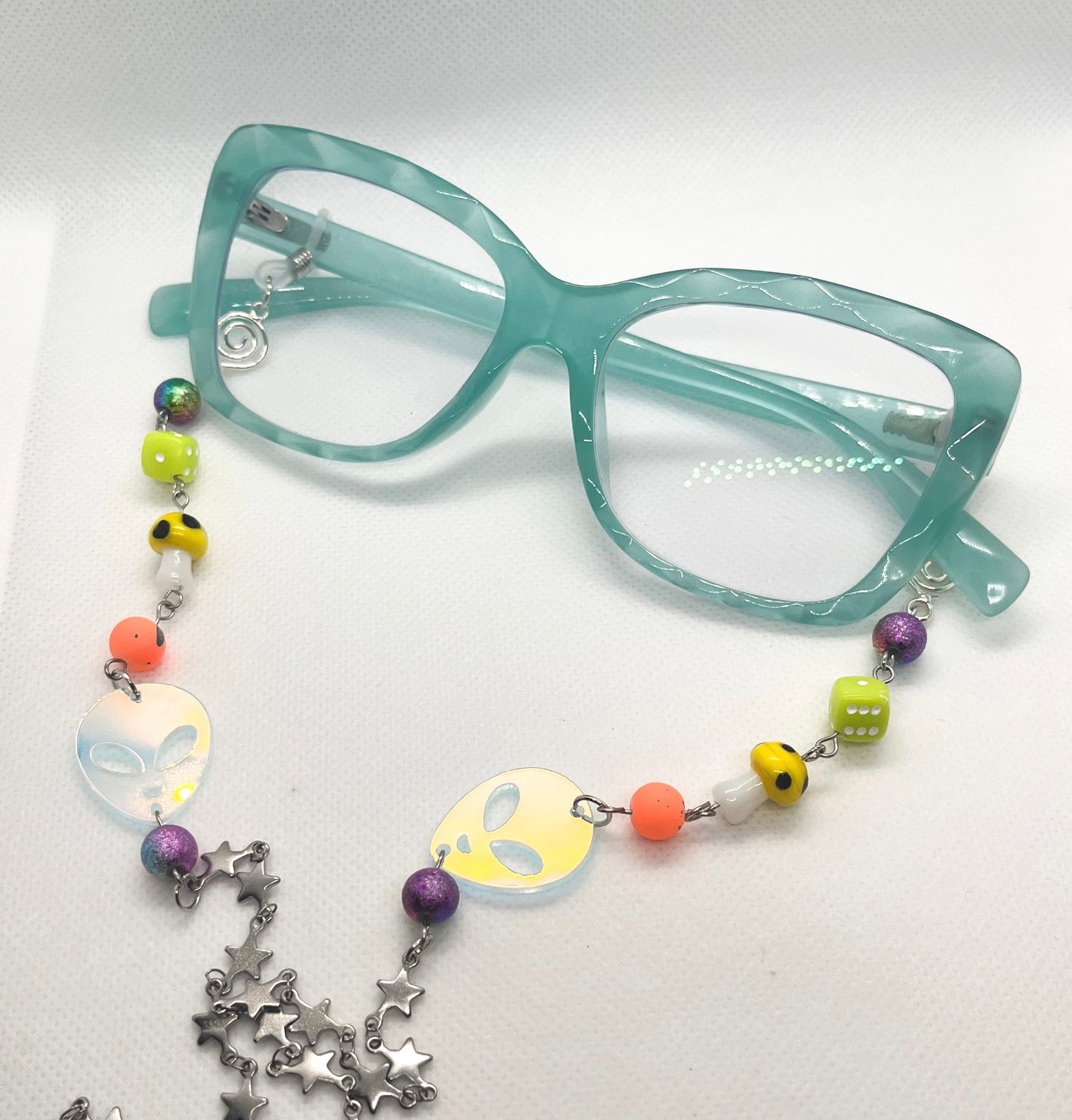 Alien Glasses Chain